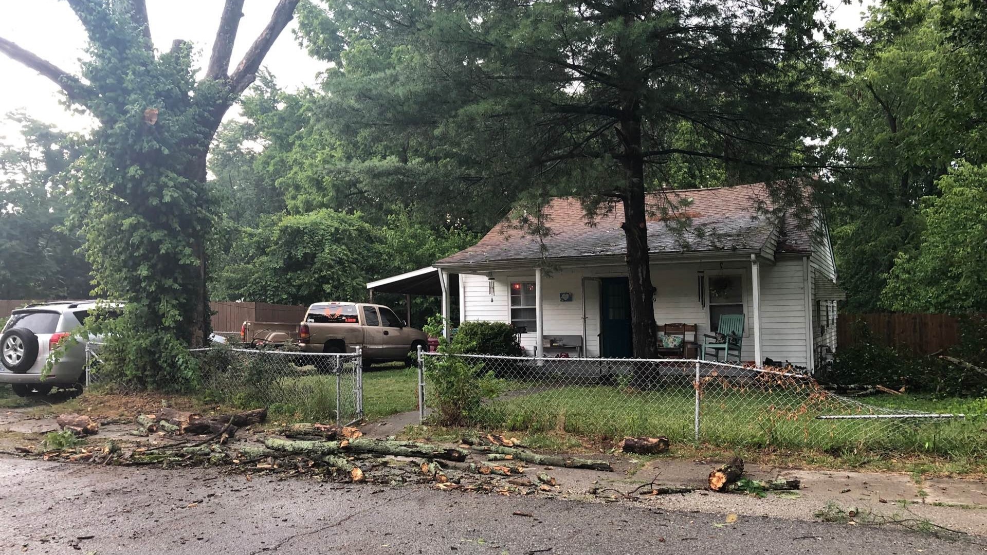 Storms cause damage across Kentuckiana | whas11.com