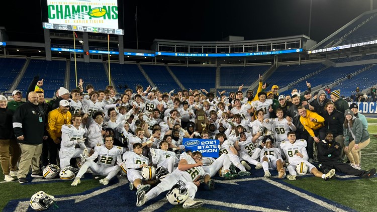 CHAMPIONS | St. X captures first state title in 12 years, ending Male's perfect season