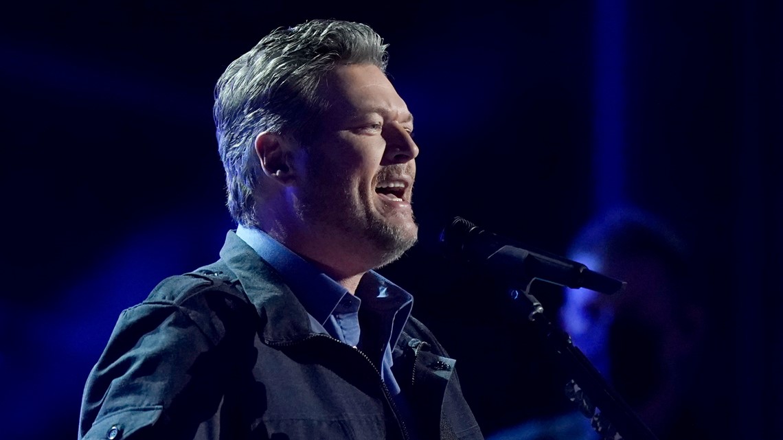Country music star Blake Shelton to perform in Louisville