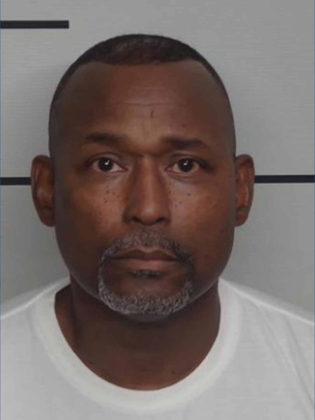 Louisville pastor arrested in shopping spree using elderly victims