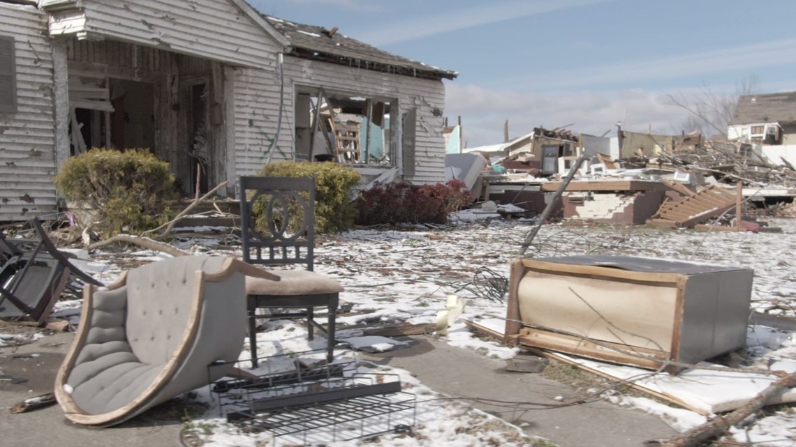 Some Kentucky tornado victims say they haven't received money - Vimarsana News
