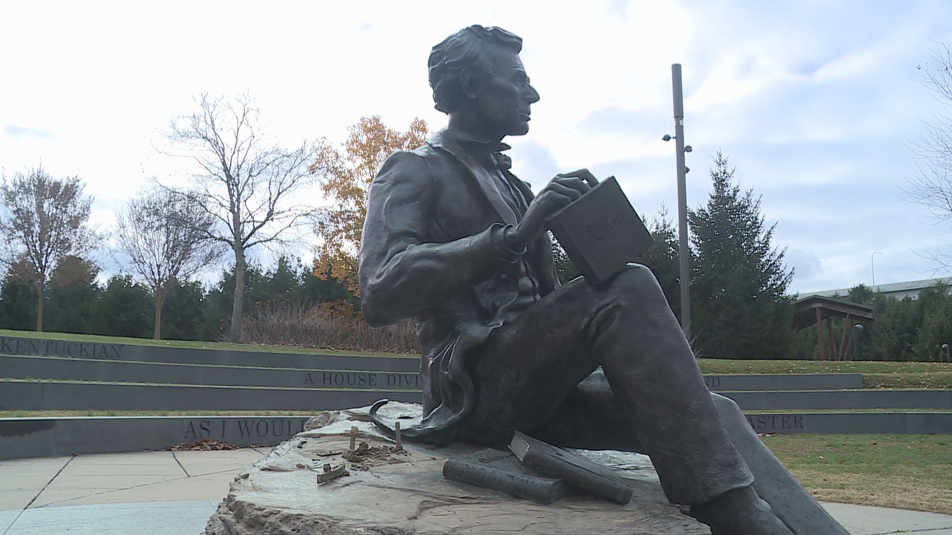 The hat, which normally sits next to the statue of Abraham Lincoln sitting on rock, was seemingly pried off and stolen.