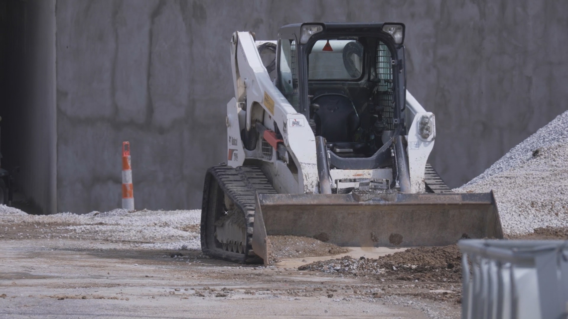 'Have a plan now': 5 days left to prepare for Louisville's I-65 closure, KYTC warns