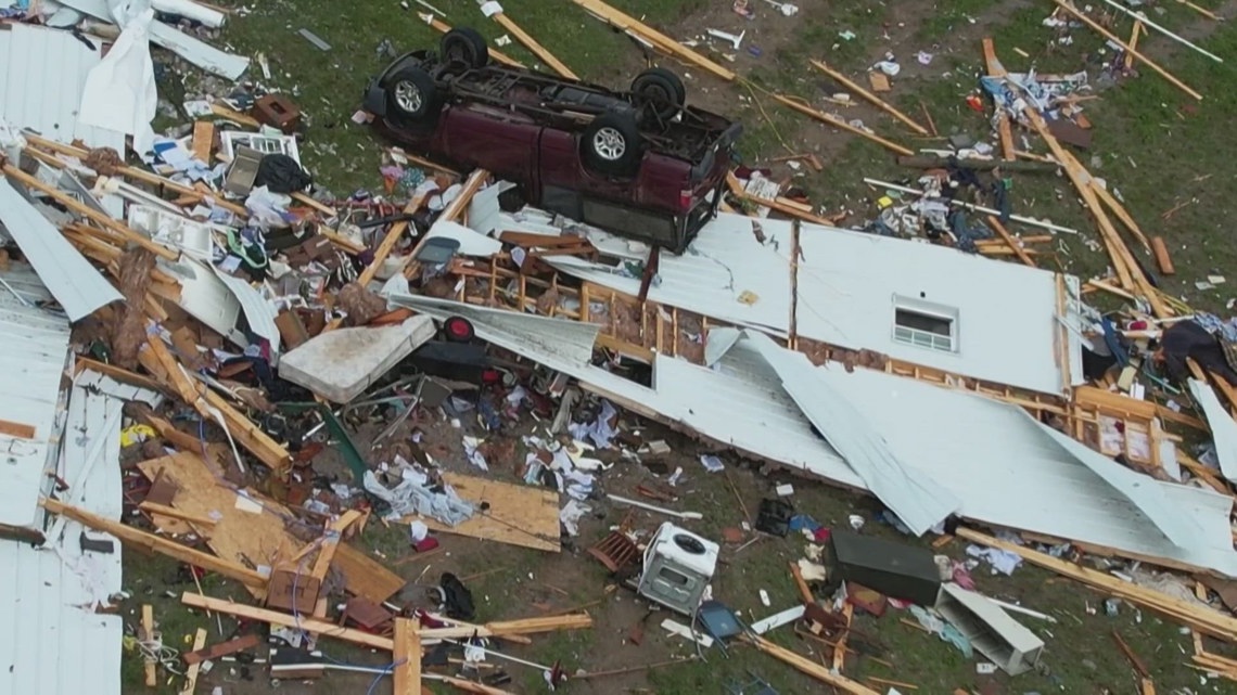 1 dead, 14 injured after EF2 tornado hits Kentucky county | whas11.com