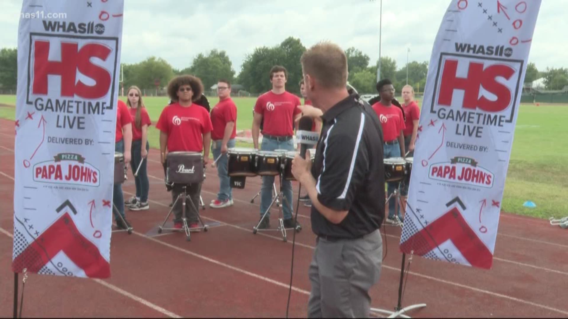 Jeffersonville band plays at HS GameTime Live
