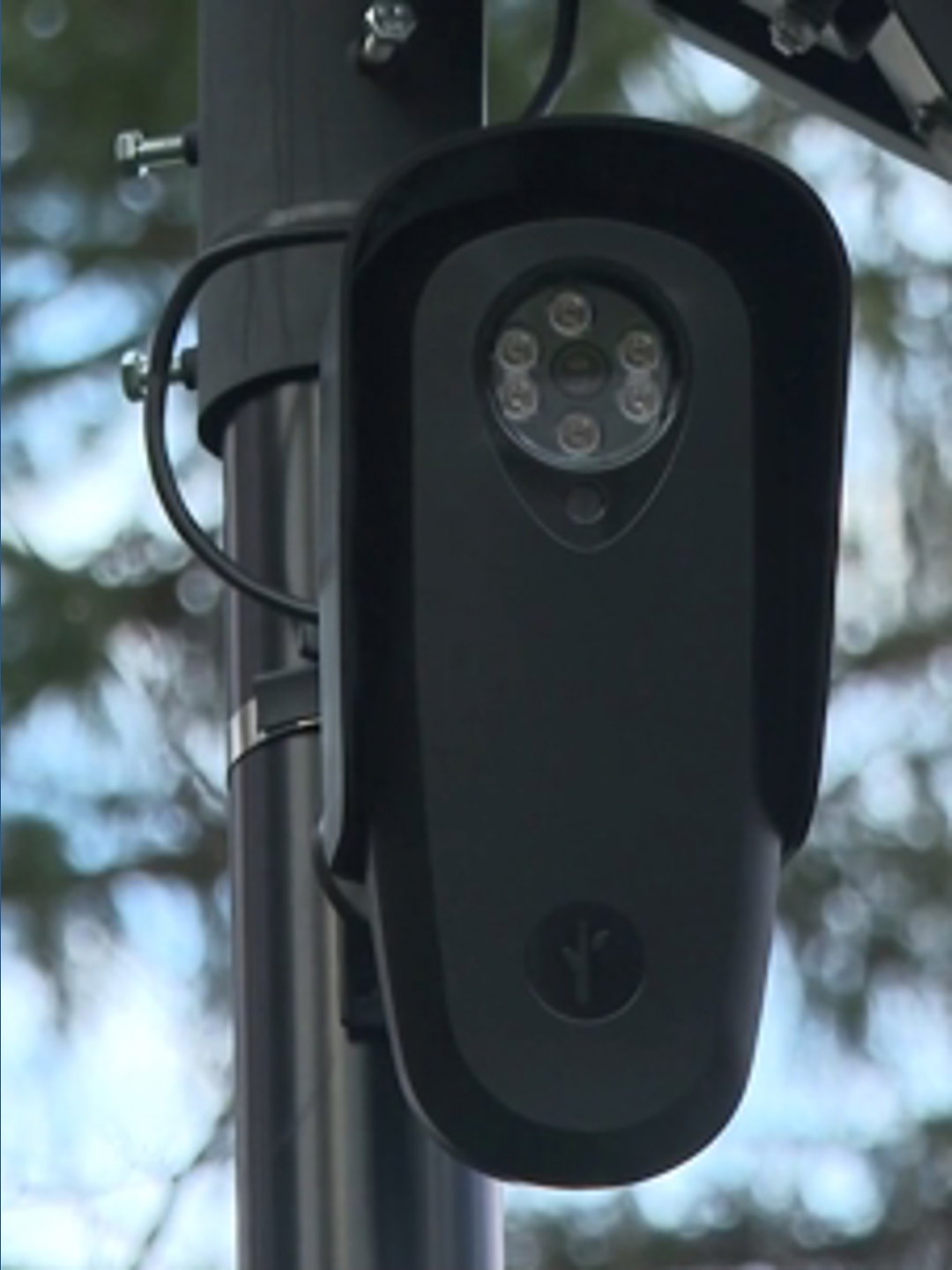 Louisville police advocate for Flock cameras in fighting violent crime ...