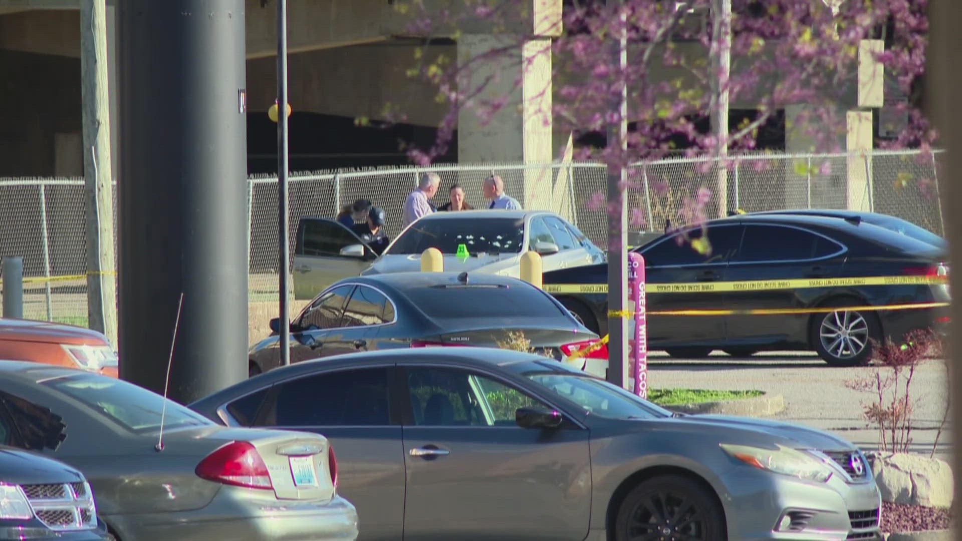 LMPD: Homicide suspect shot, killed during incident with police near downtown Louisville | whas11.com
