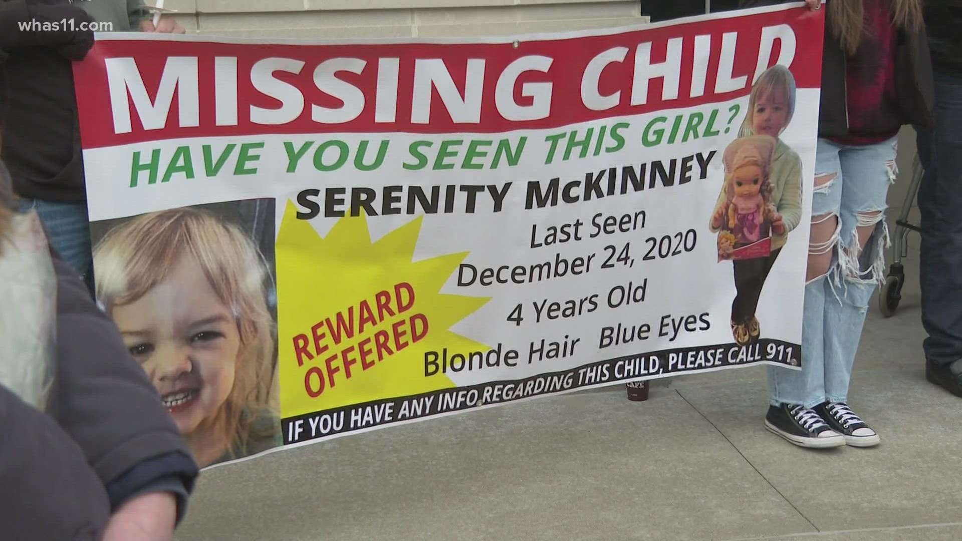 Dozens gathered at the steps of the Shelby County Courthouse in prayer, hoping that Serenity McKinney comes home safe.