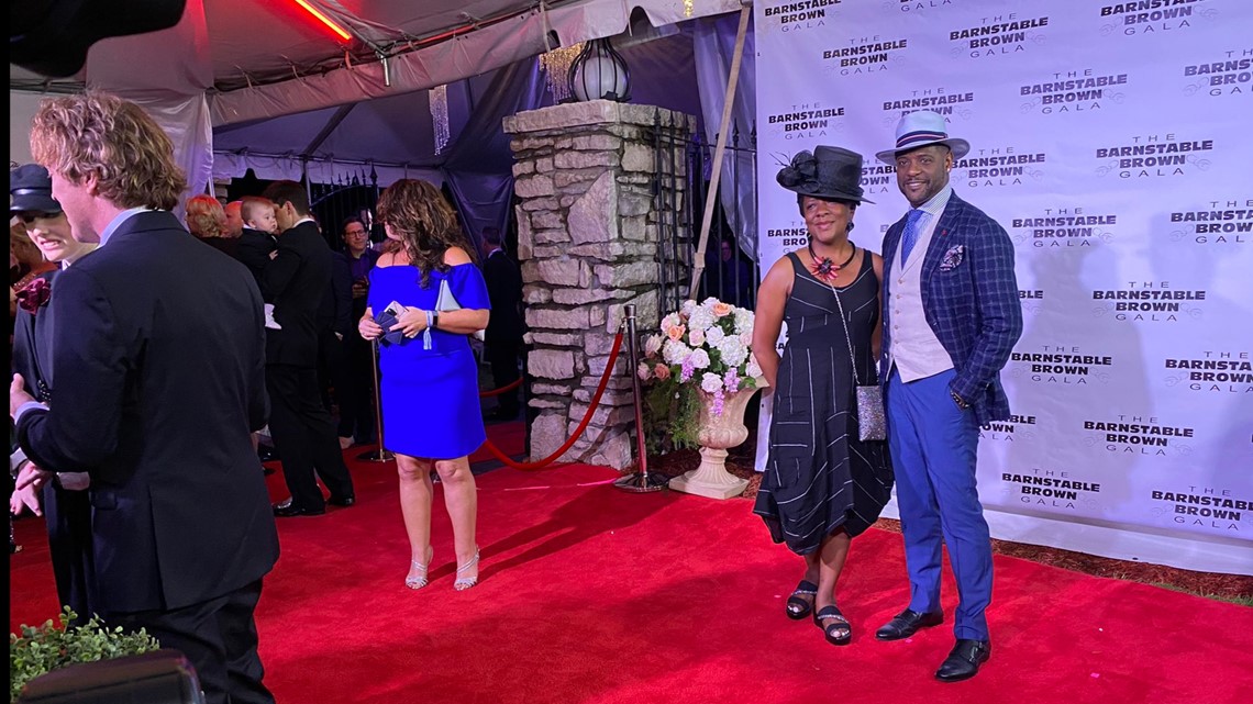 GALLERY Celebrities arriving at Barnstable Brown Gala, Unbridled Eve