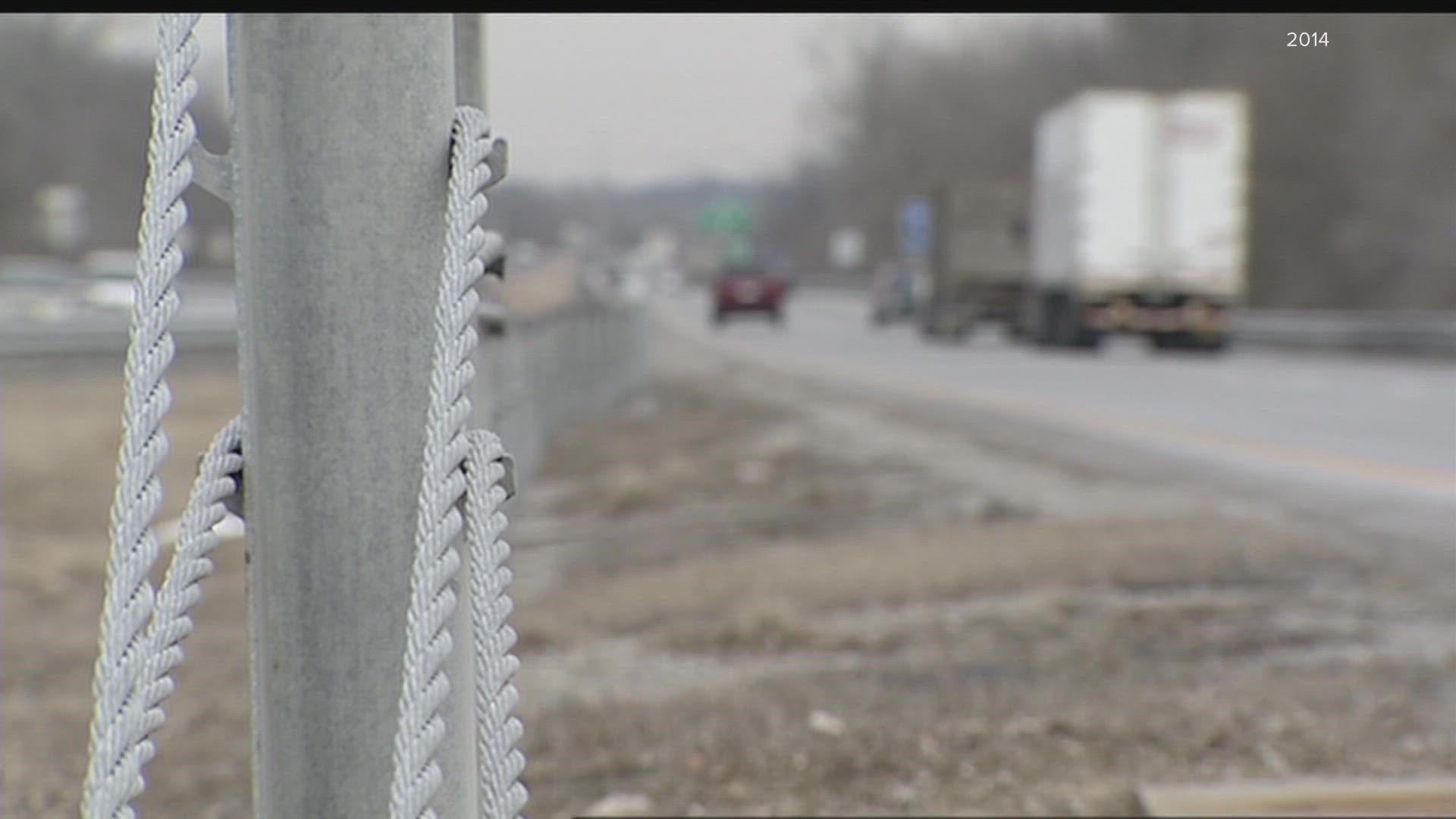 A man lost his life on the Watterson Expressway Tuesday morning after police said he crossed over a median and into a semi-truck near the Brownsboro Road exit.