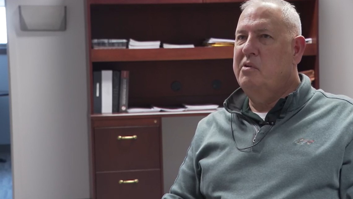 Former Clarksville police chief speaks after town council vote - Vimarsana News