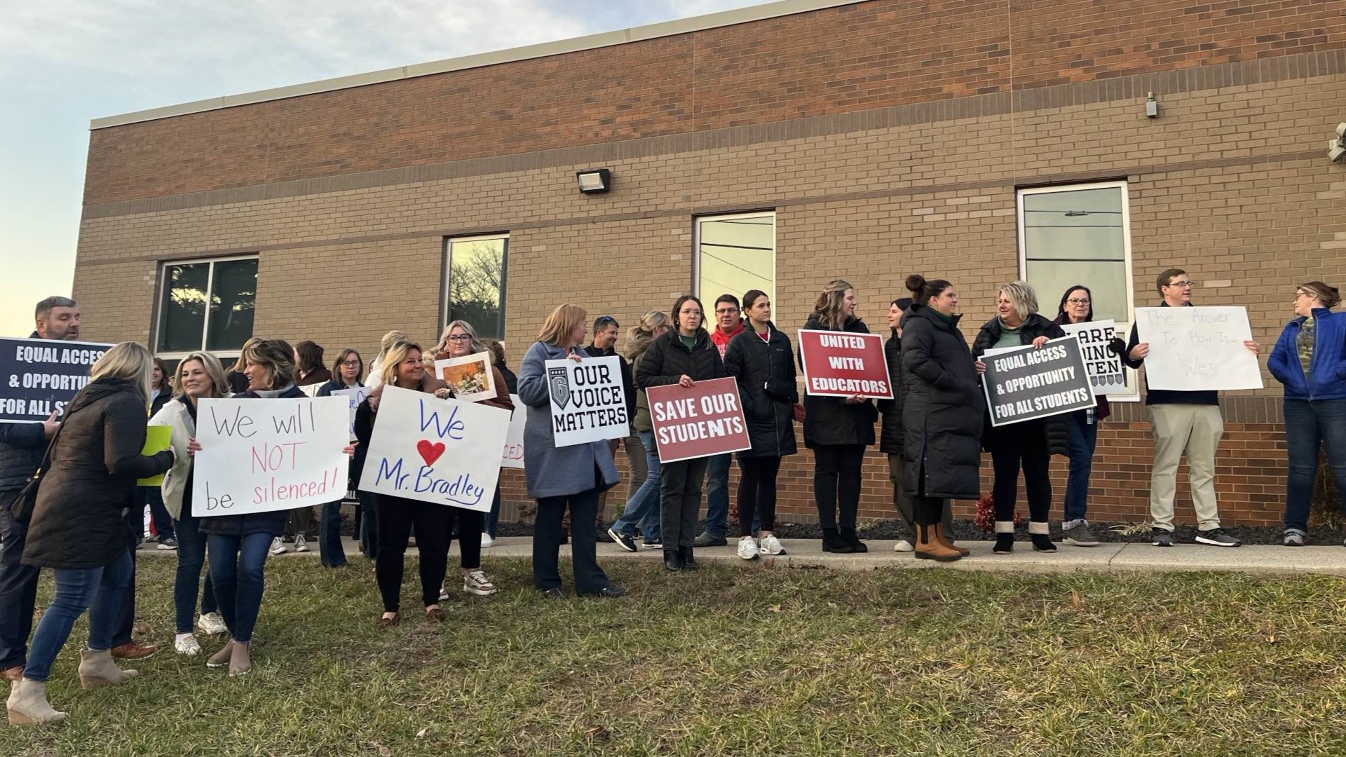 Upset parents, teachers, and students lined up in Bardstown Wednesday night, worried that Superintendent Wes Bradley was about to lose his job.