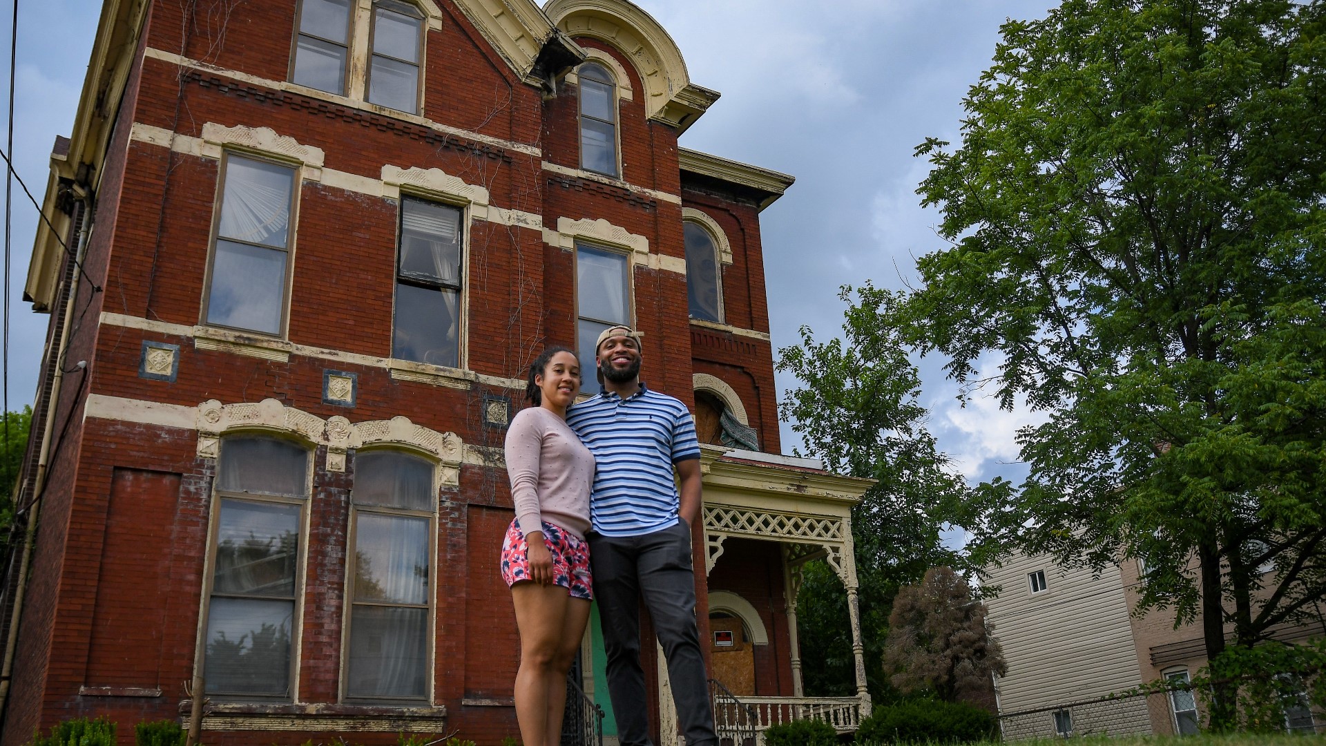 A piece of Louisville residential history is returning to its former glory, thanks to a young couple living in the Russell neighborhood of west Louisville.