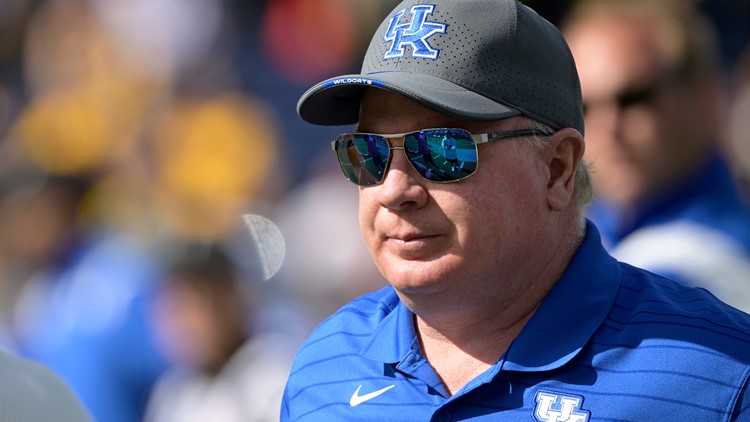 Kentucky's Mark Stoops gets raise, contract extended to 2031