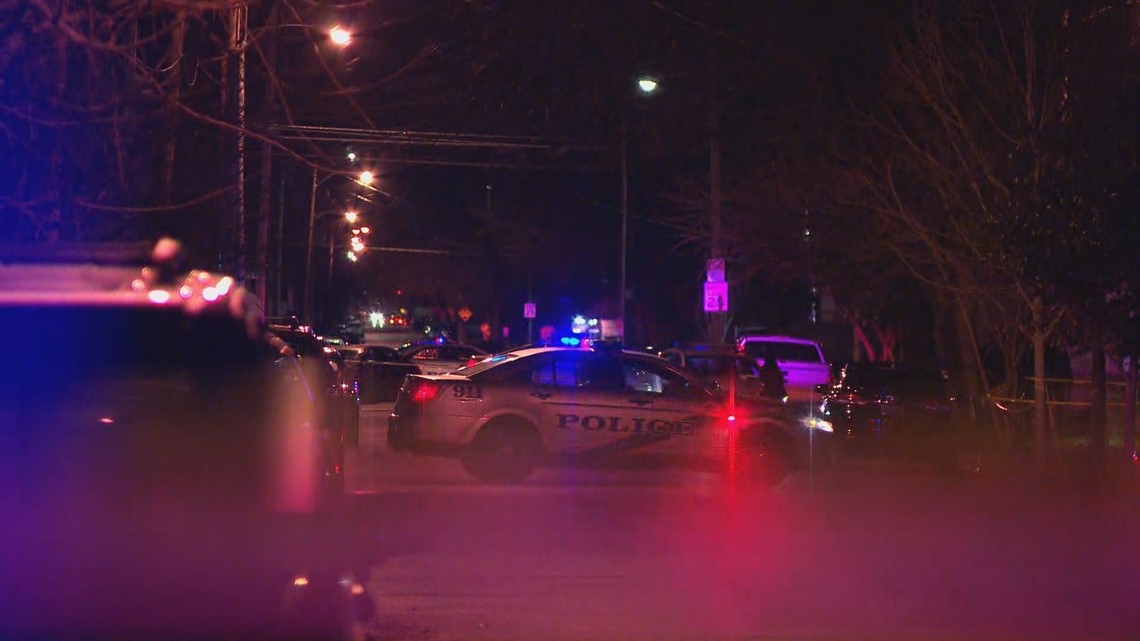 Louisville sees homicide numbers reach triple digits whas11 com