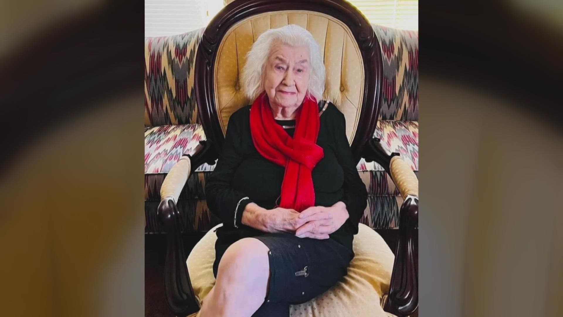 Louisville woman dubbed 'Louisville's Queen' turns 101 years young