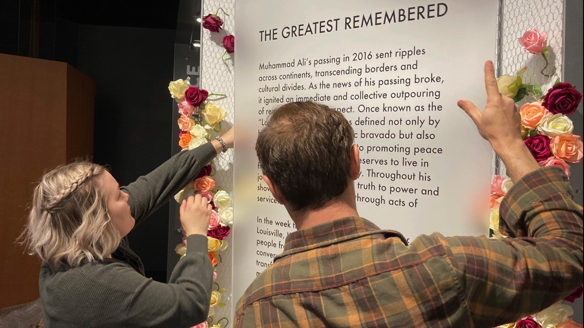 Exhibit chronicles public mourning over Muhammad Ali - Vimarsana News