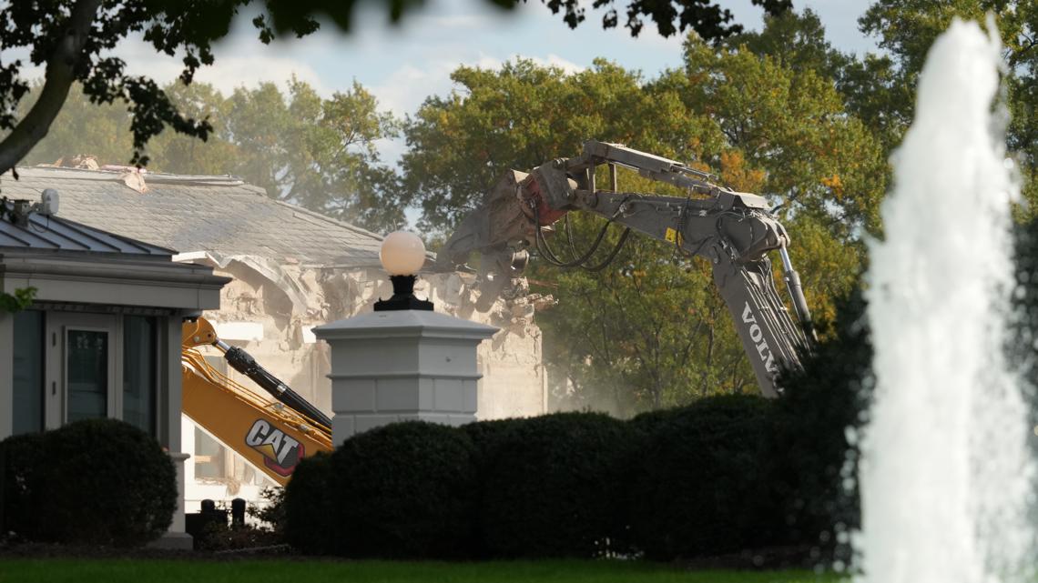 Trump says 'existing structure' of White House East Wing will be torn ...