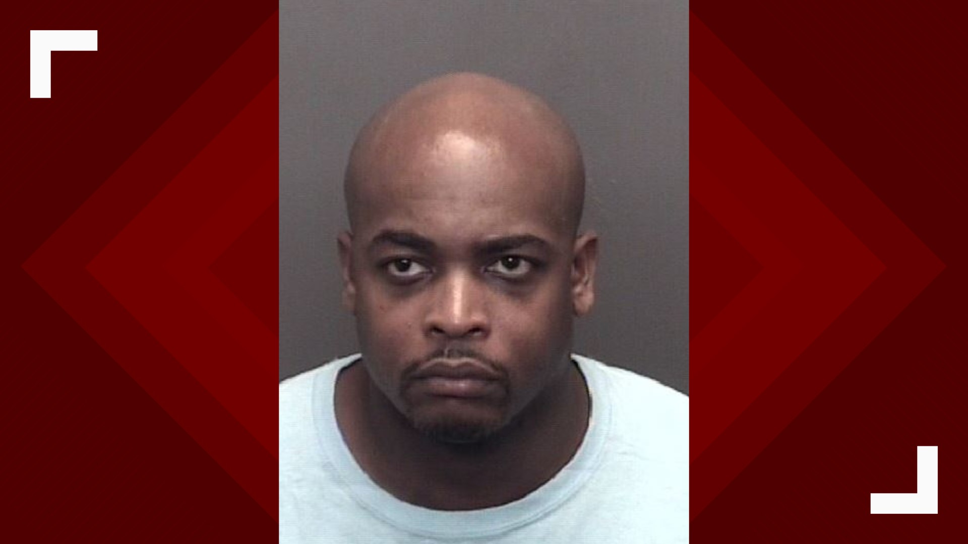 Five people injured in shooting outside Evansville bar, suspected