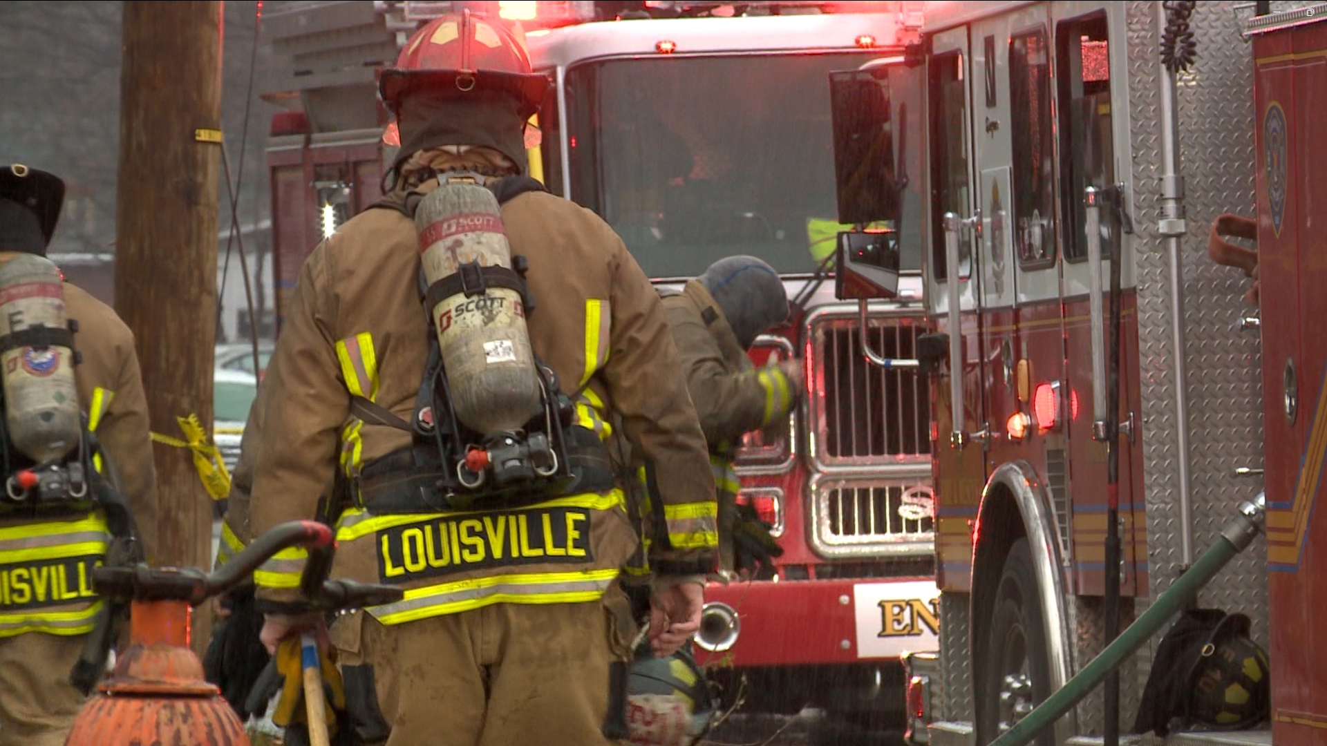 Man found dead in home from gunshot wound in Louisville | whas11.com