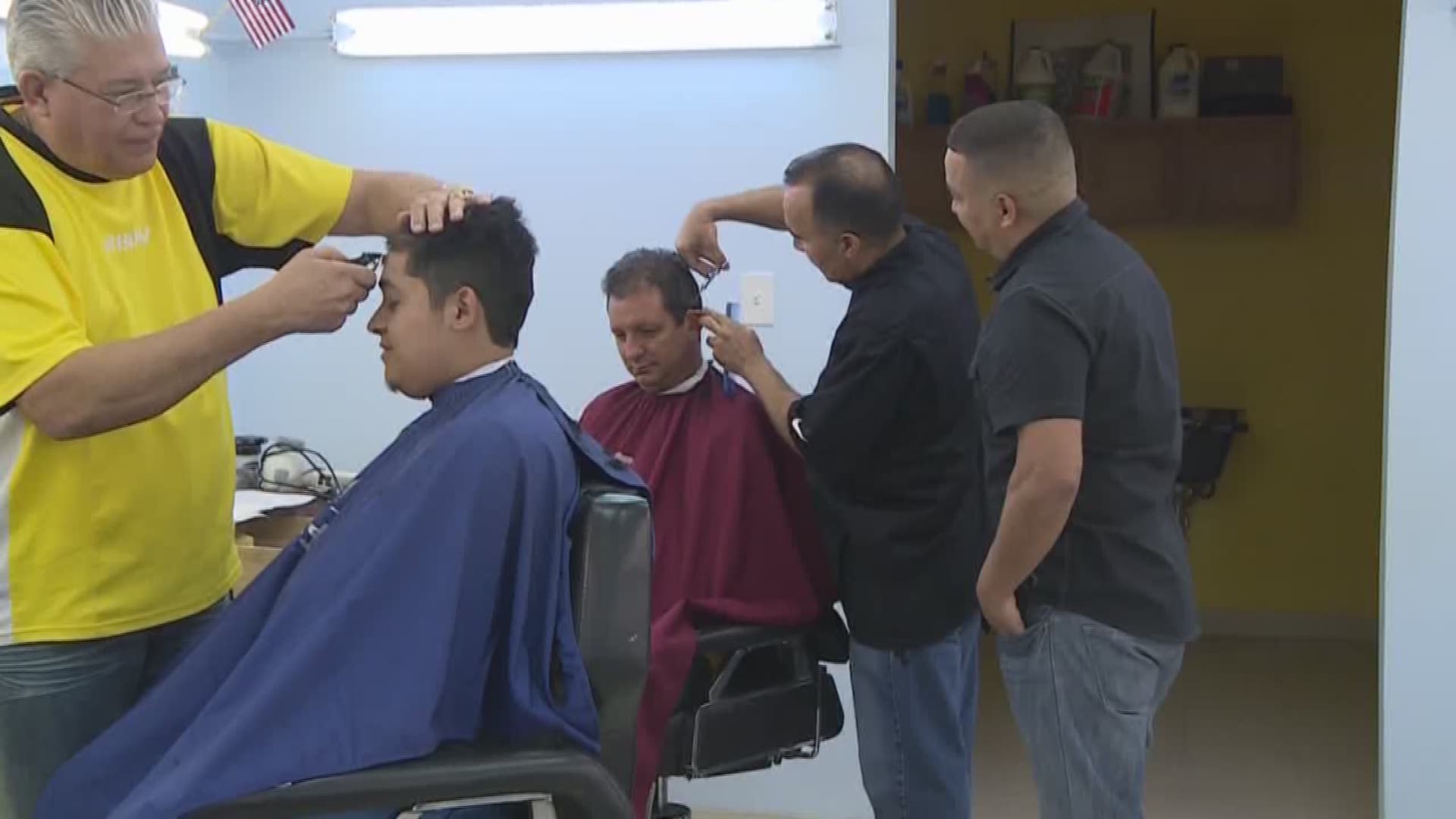 Hispanic Heritage: Highlighting Geiser Conde and El Elegante Barbershop |  whas11.com