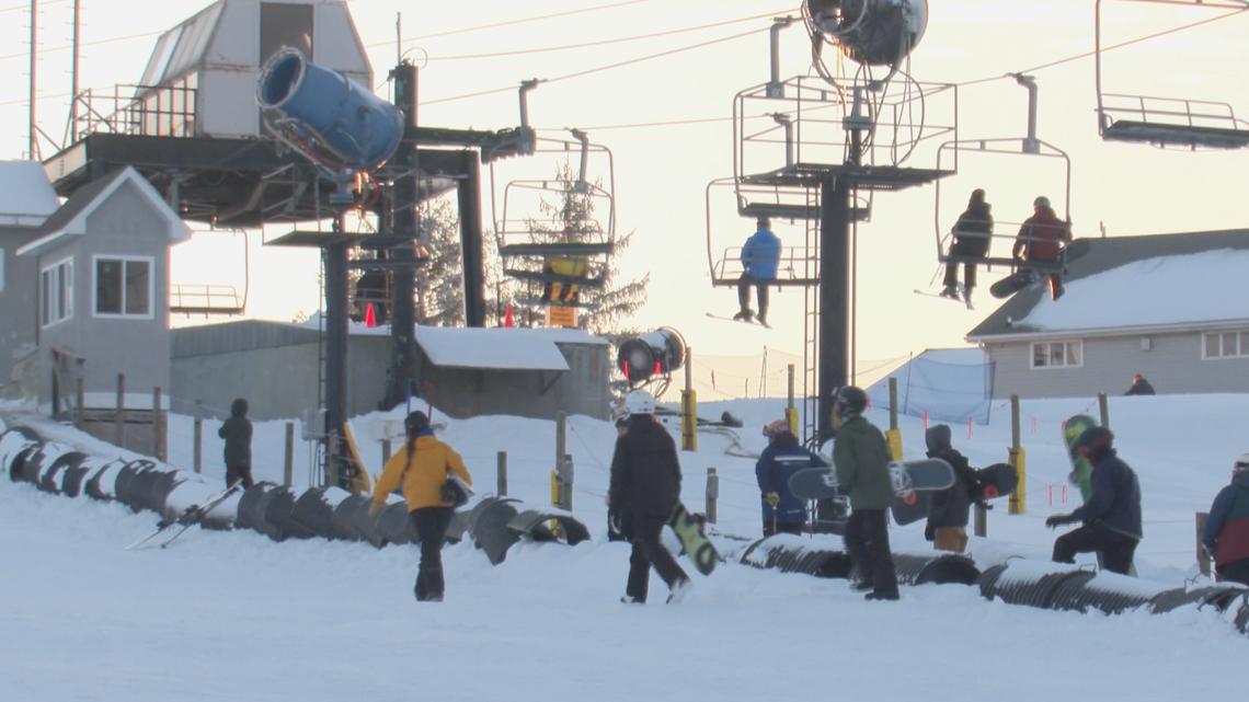 Indiana's Paoli Peaks sees influx of skiers after recent snowstorm ...