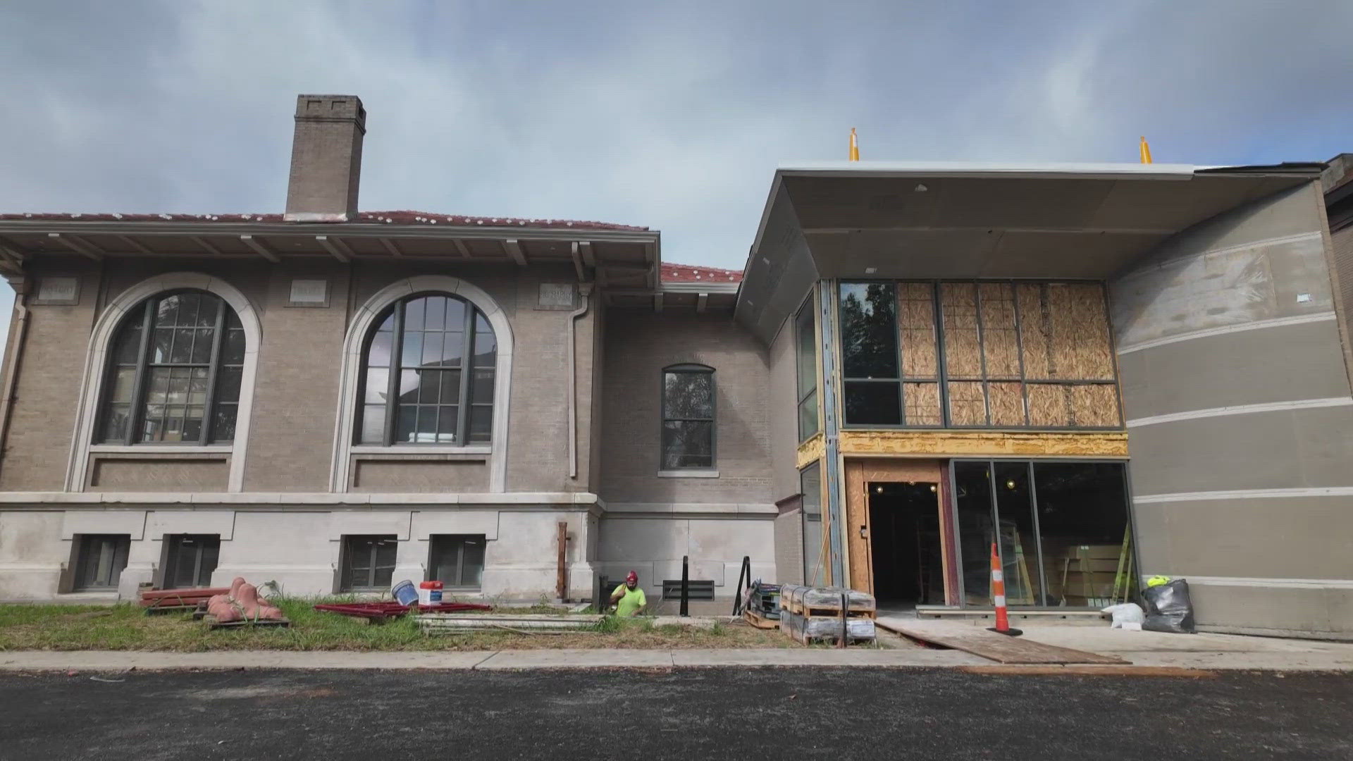 The Parkland Library will be opened march of next year.