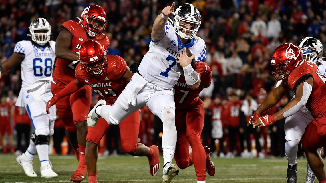 Governor's Cup: Kentucky owns Louisville 52-21; rivalry weekend 