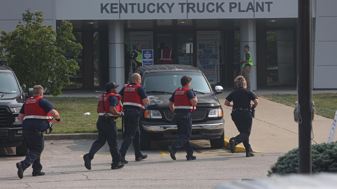 First responders participate in active shooter exercise | whas11.com
