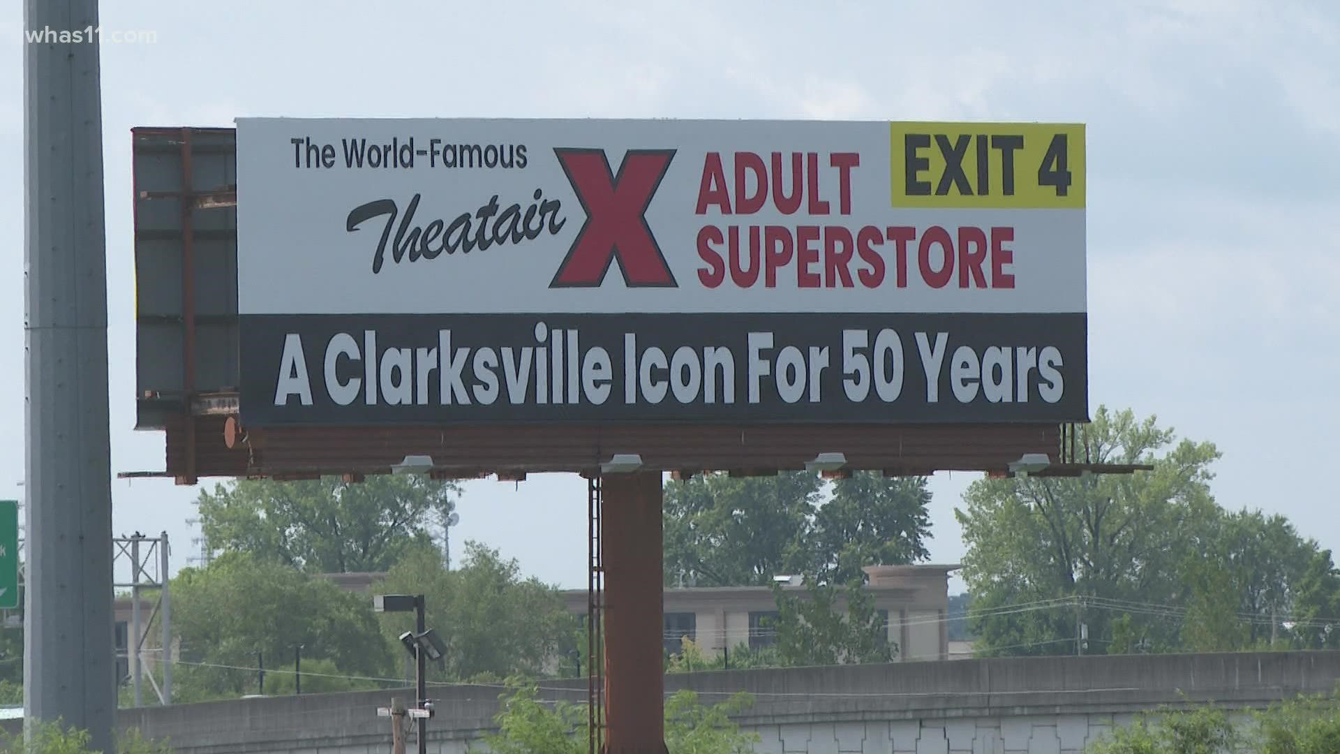 At the direction of a federal judge, the town gave Theatiar X a temporary license to reopen that is now invalid.