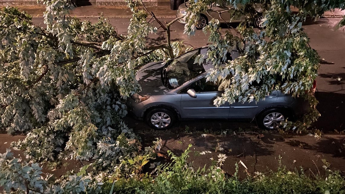 Storms in Louisville area cause damage, power outages