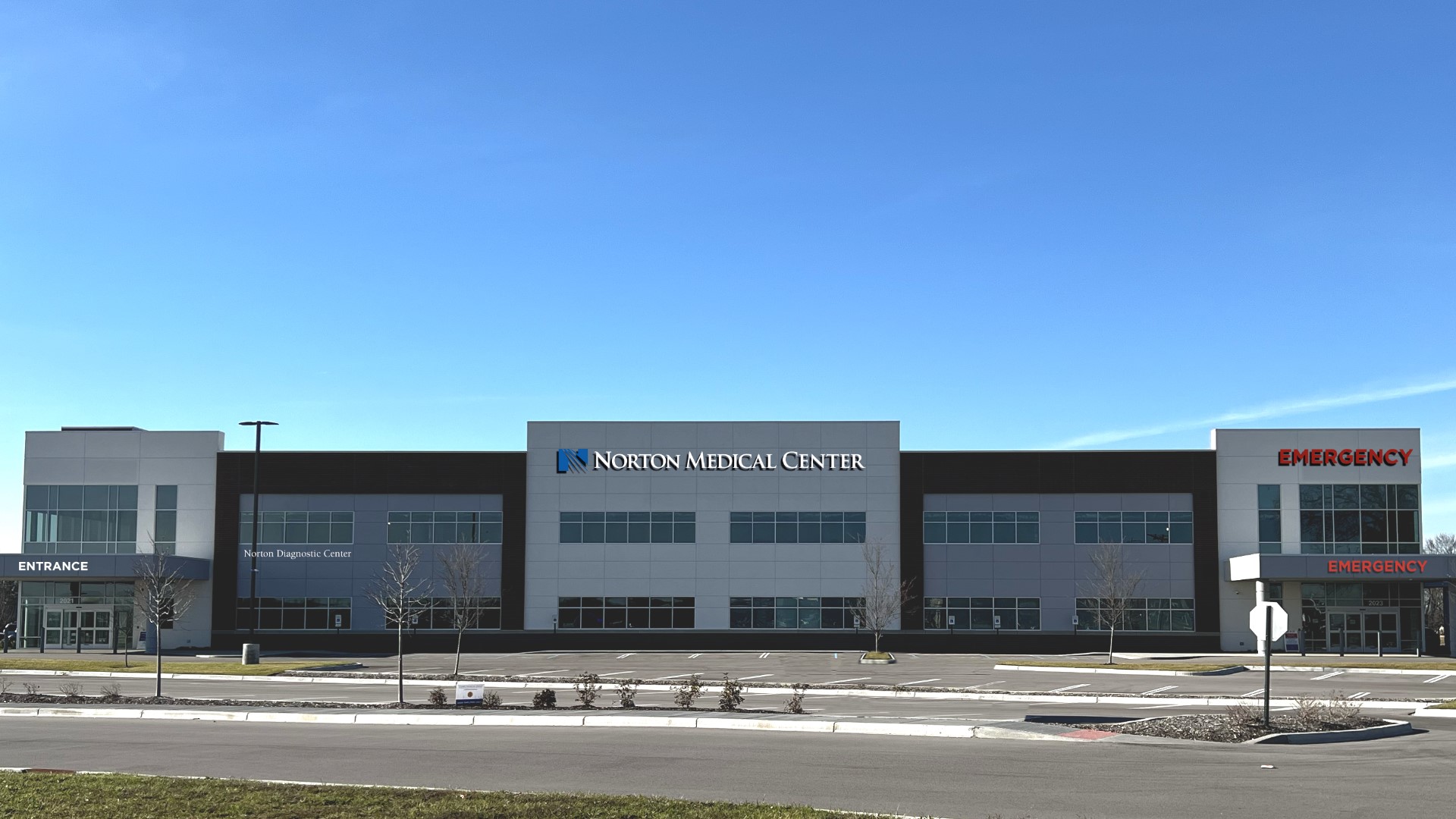 The medical center is located in east Jeffersonville and will now have additional emergency and diagnostic services.