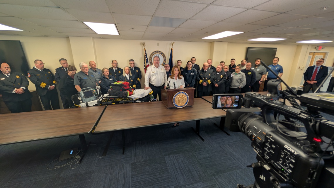 Kentucky ambulance providers say low insurance reimbursements create a staffing crisis