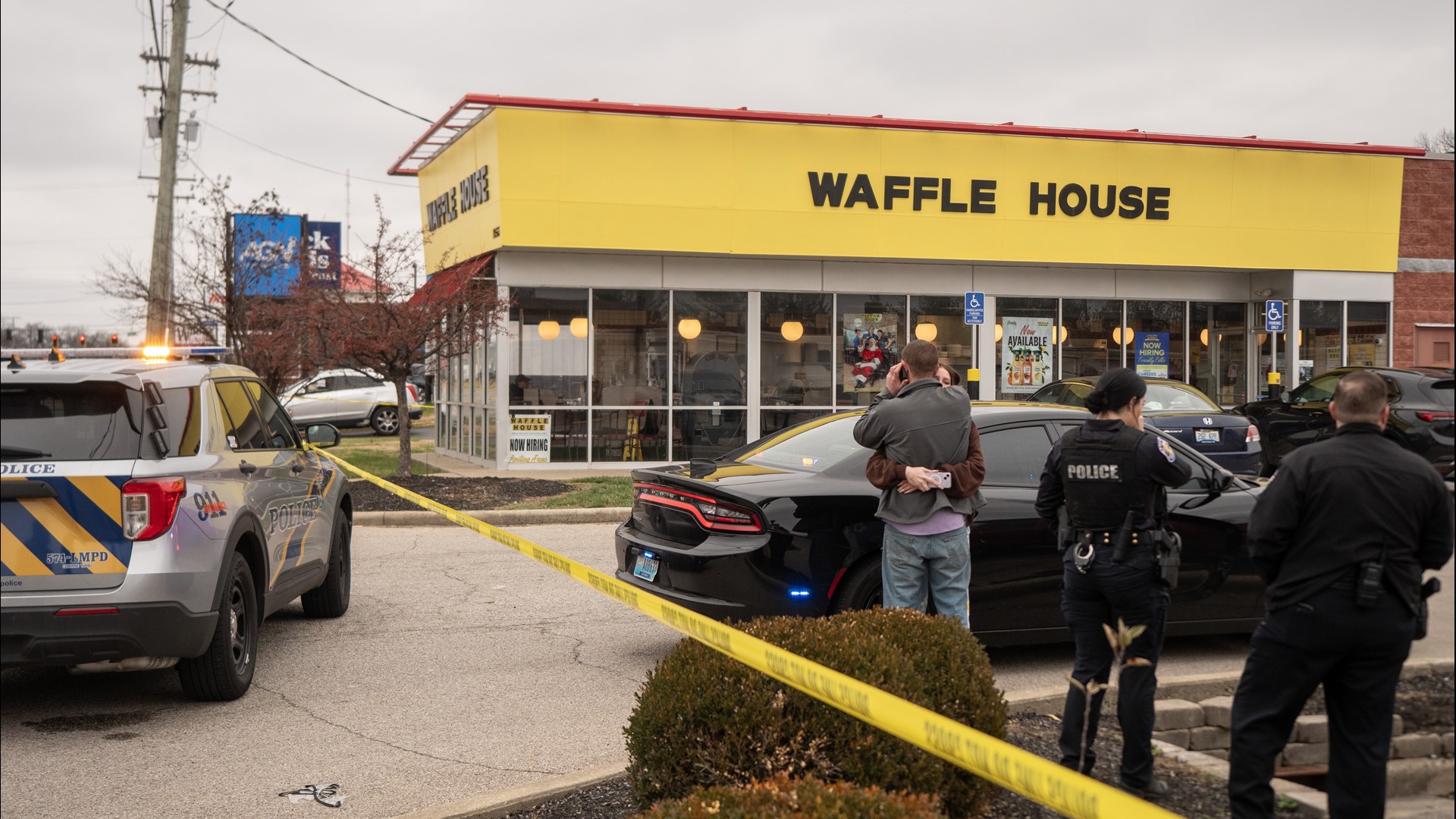 LMPD: 1 injured after shooting at Waffle House on Dixie Highway ...