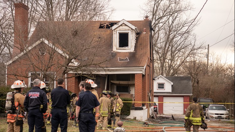 House Fire Breaks Out In Auburndale Neighborhood | Whas11.com