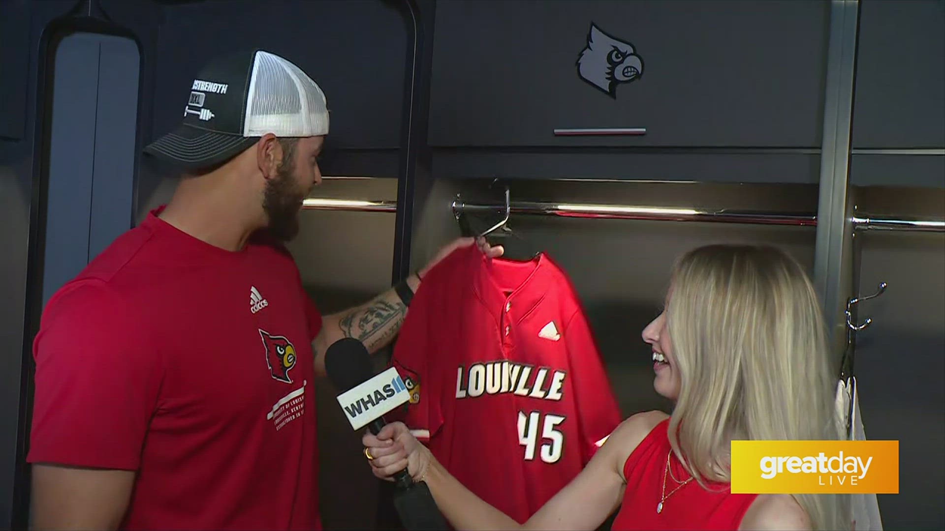 UofL Baseball Team has some new uniforms to wear for their game days this season!