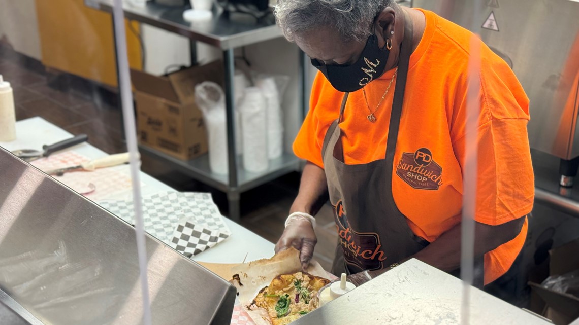 Louisville business owner opens Park DuValle sandwich shop