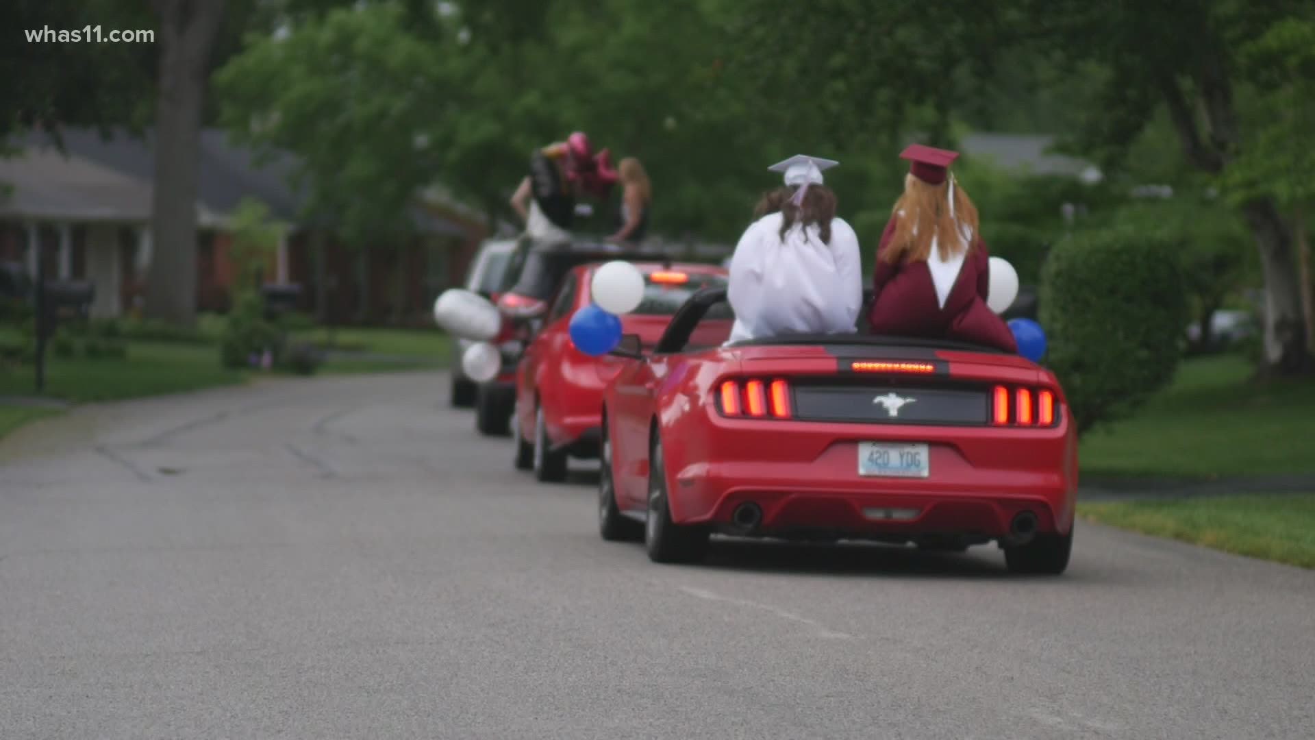 The community of Brownsboro Farm honored it's high school and college seniors with a parade. WHAS11 found this story on the Nextdoor app, thanks to Amy McNeil.