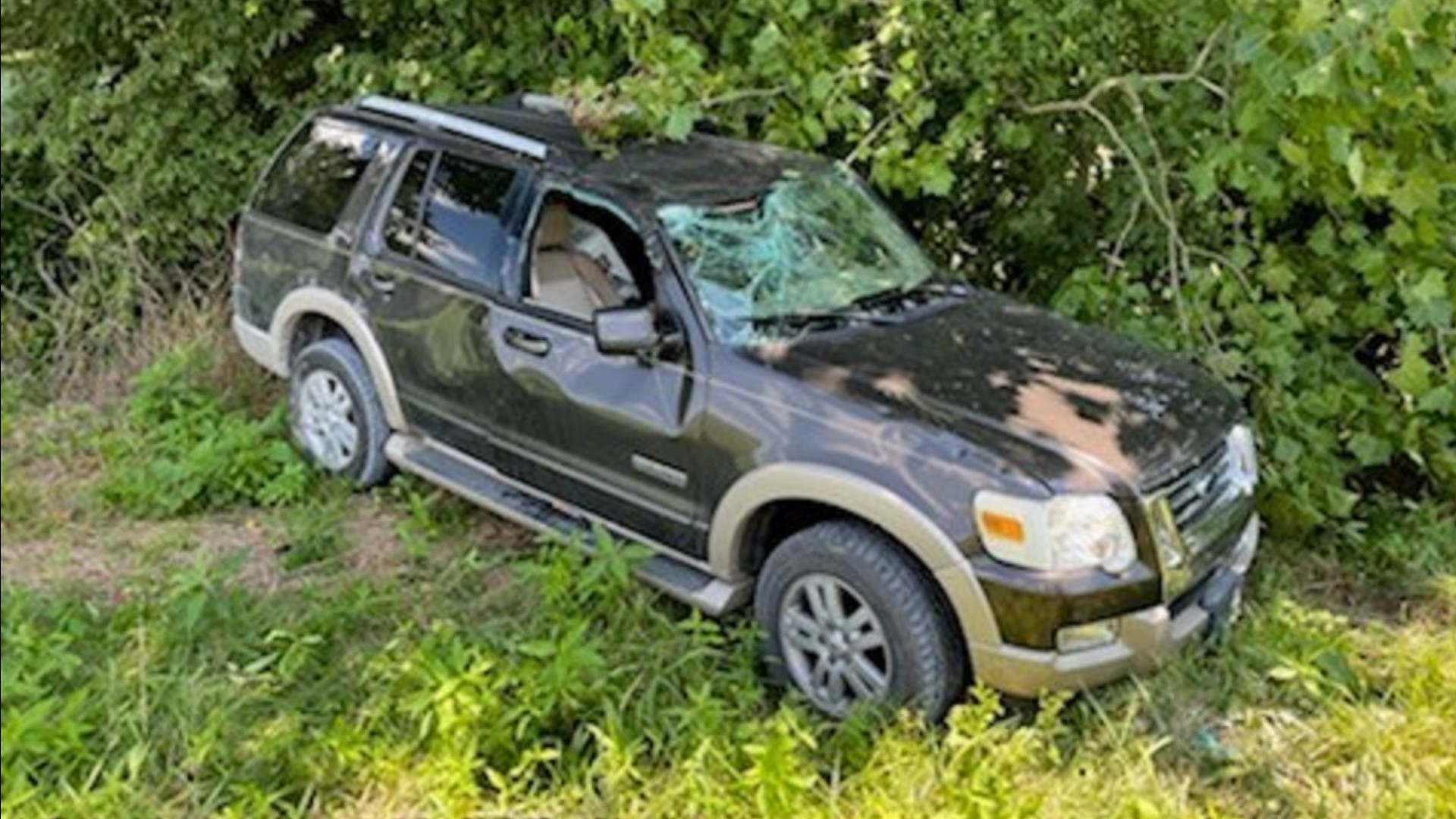 ISP Car chase through southern Indiana counties ends with crash