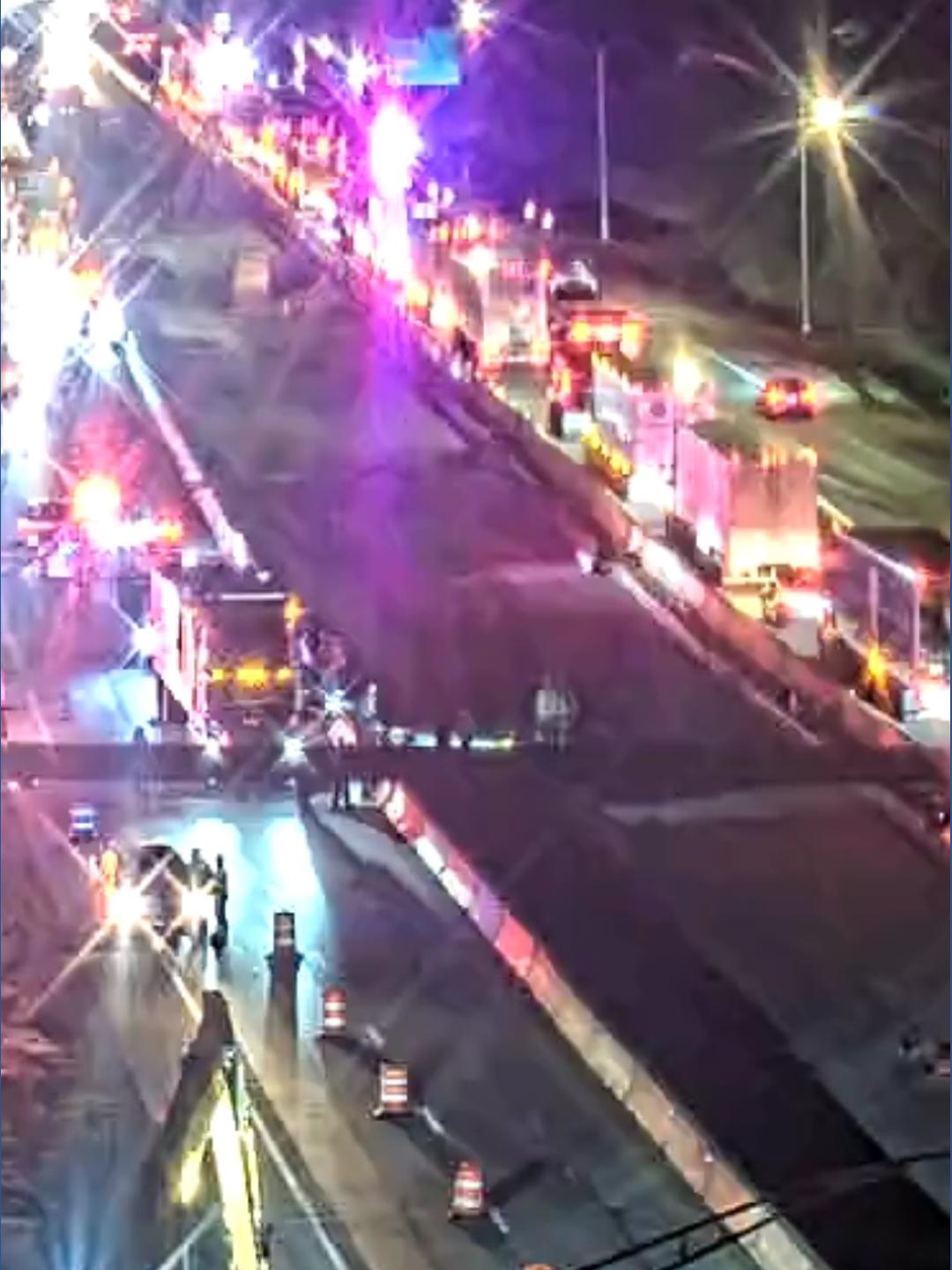 Lanes of I-264 East near Brownsboro Road blocked after crash | whas11.com
