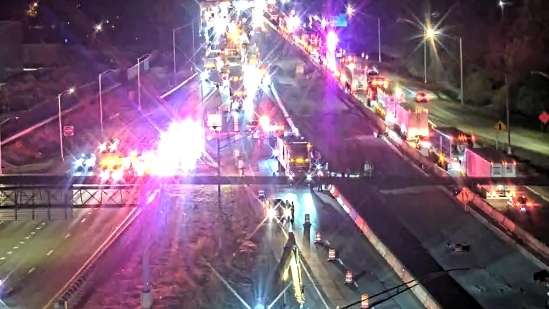 Lanes of I-264 East near Brownsboro Road blocked after crash | whas11.com
