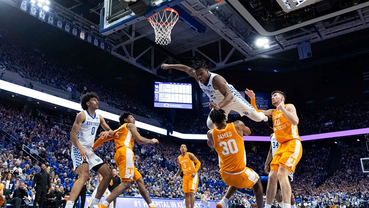 No. 18 Kentucky routs No. 22 Tennessee with assist from Washington