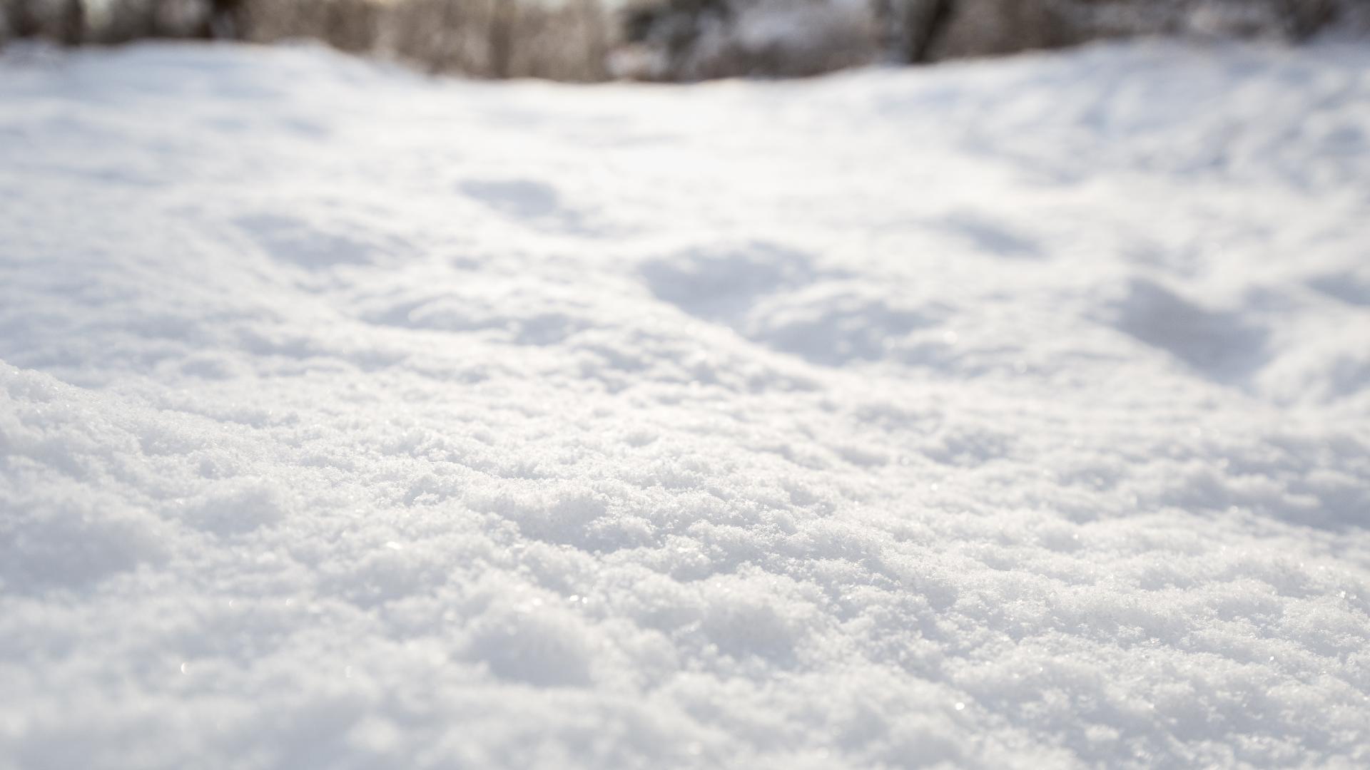 Some parts of Pennsylvania, Ohio and New York are expecting to see as much as 6 ft of snow.