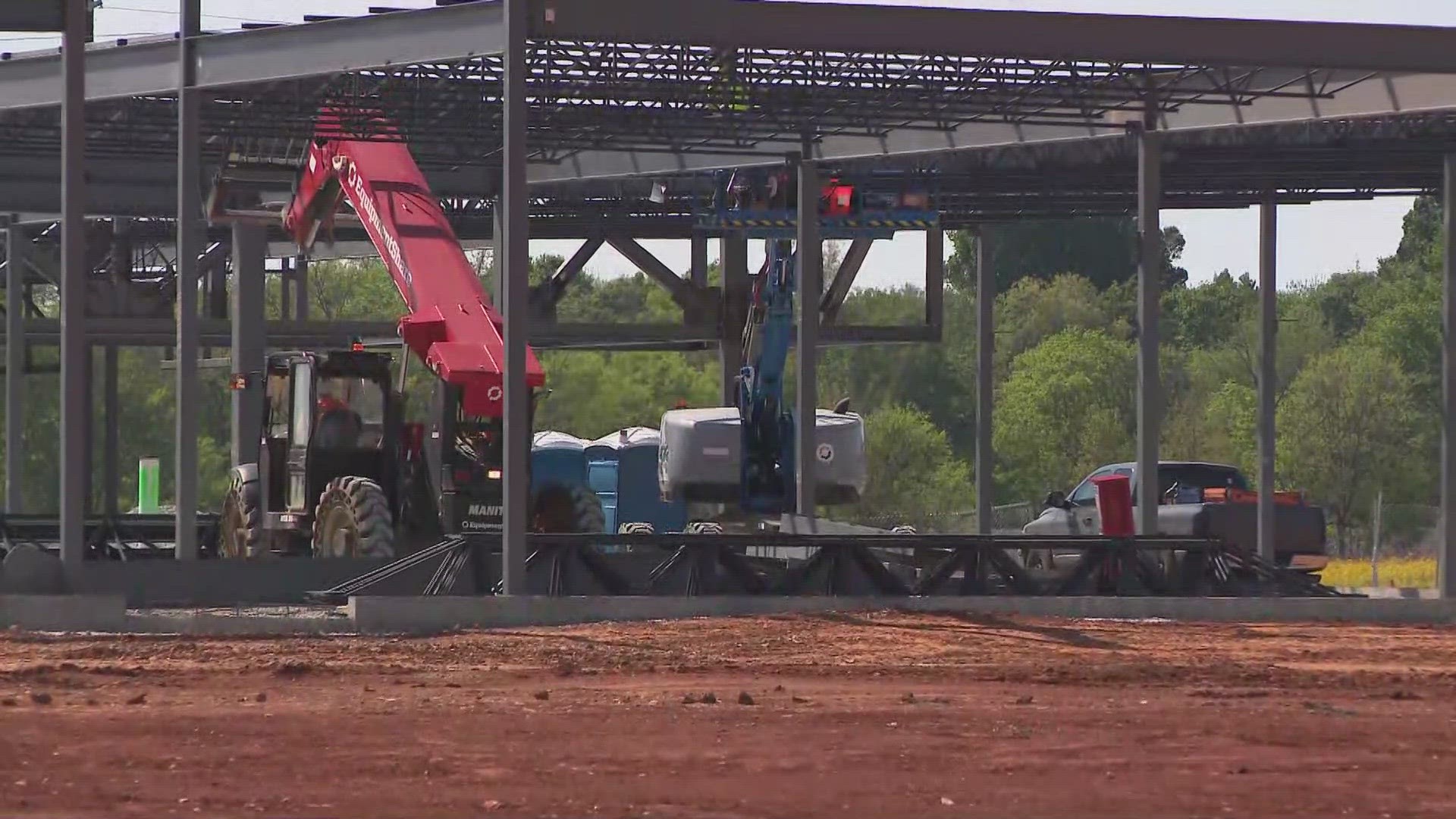 The 42,000-foot facility will train thousands of workers with skills and knowledge to work in Ford's Hardin County electric vehicle battery plant under construction.