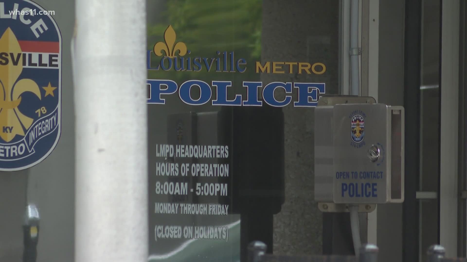 Community leaders in Louisville want to see the metro police department recruit more minority police officers.
