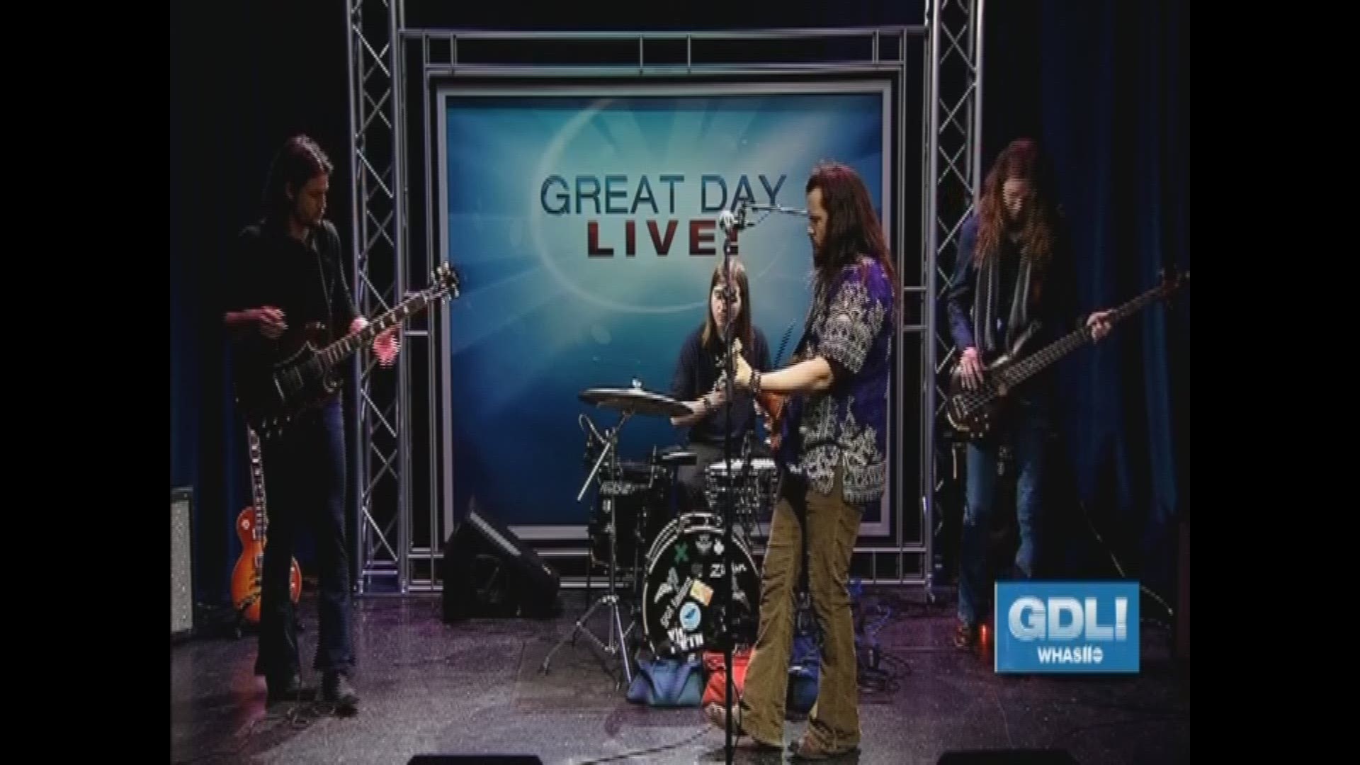 The band MOJOTHUNDER stopped by Great Day Live to perform.