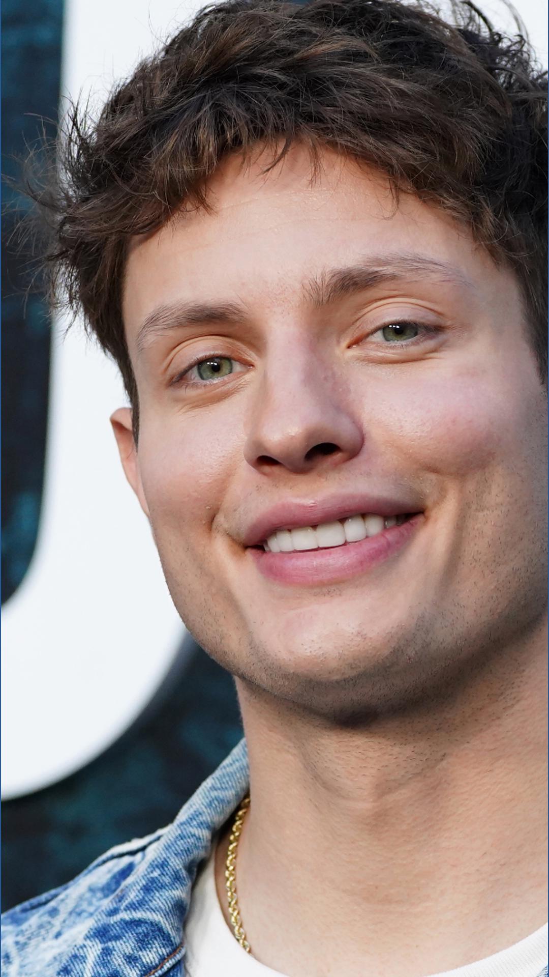 Comedian Matt Rife brings 'Stay Golden World Tour' to Louisville ...