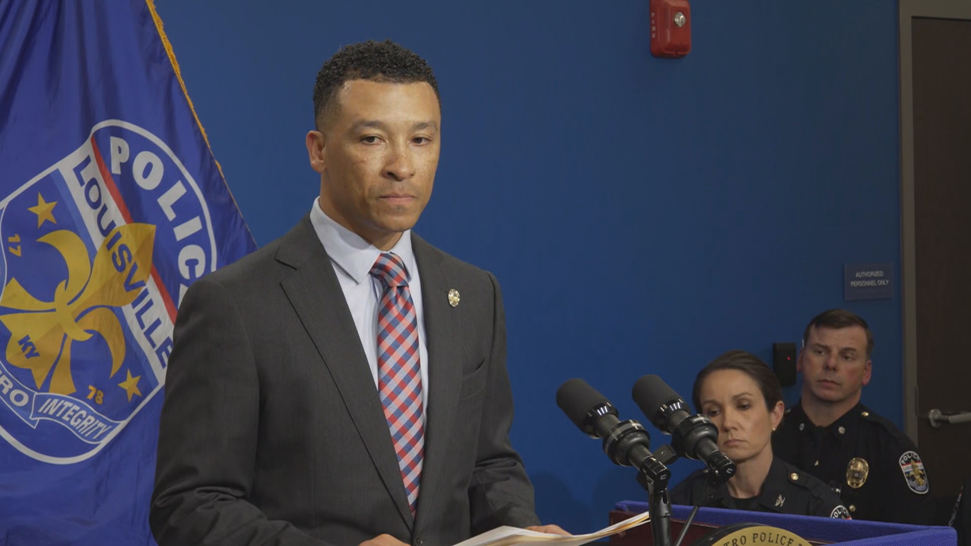 LMPD to fire officer who shot and killed unarmed man near Klondike neighborhood