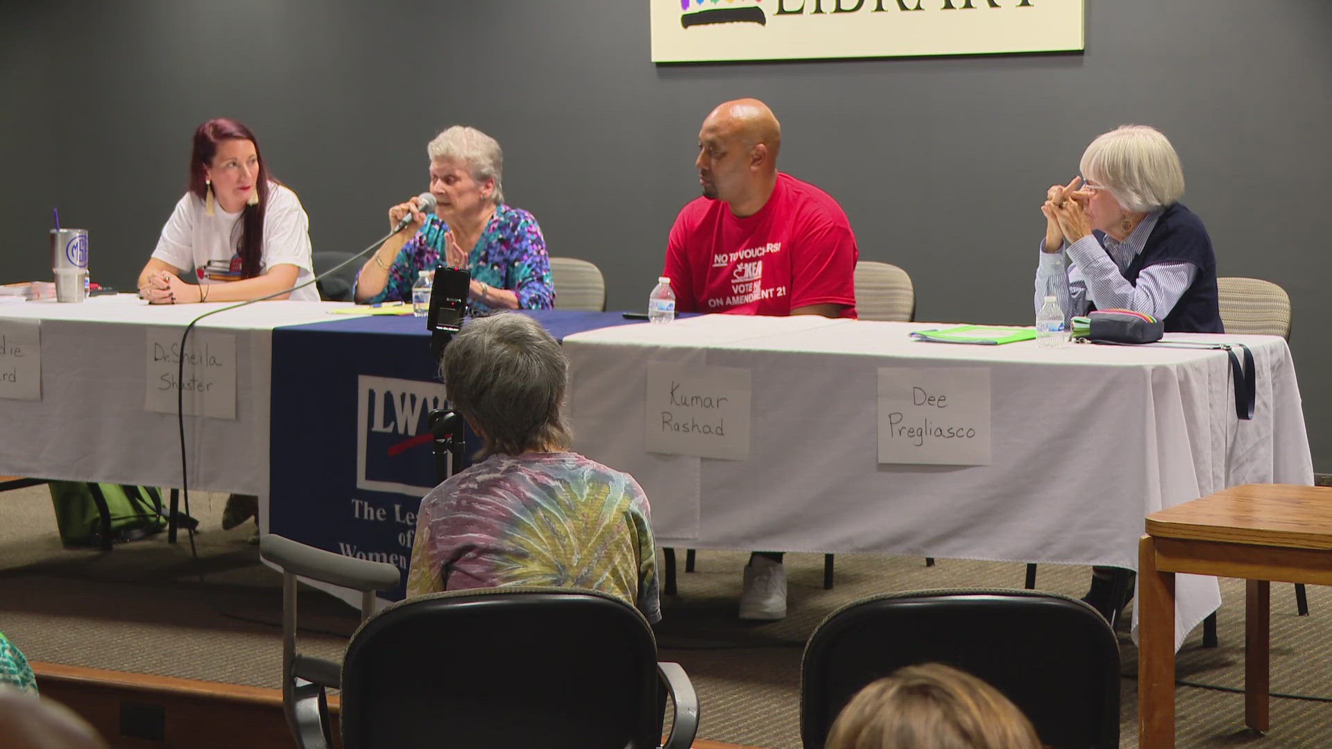 The League of Women Voters hosted a forum aimed to educate voters about what it does.