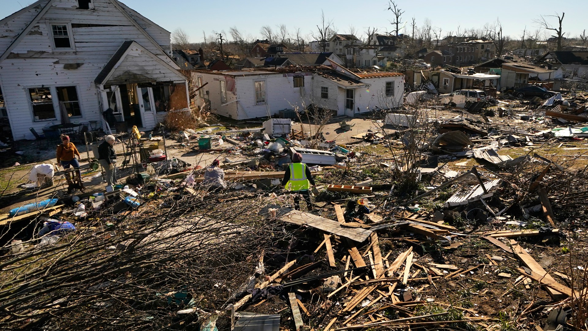 Dawson Springs tornado survivor shares how she and pets survived ...